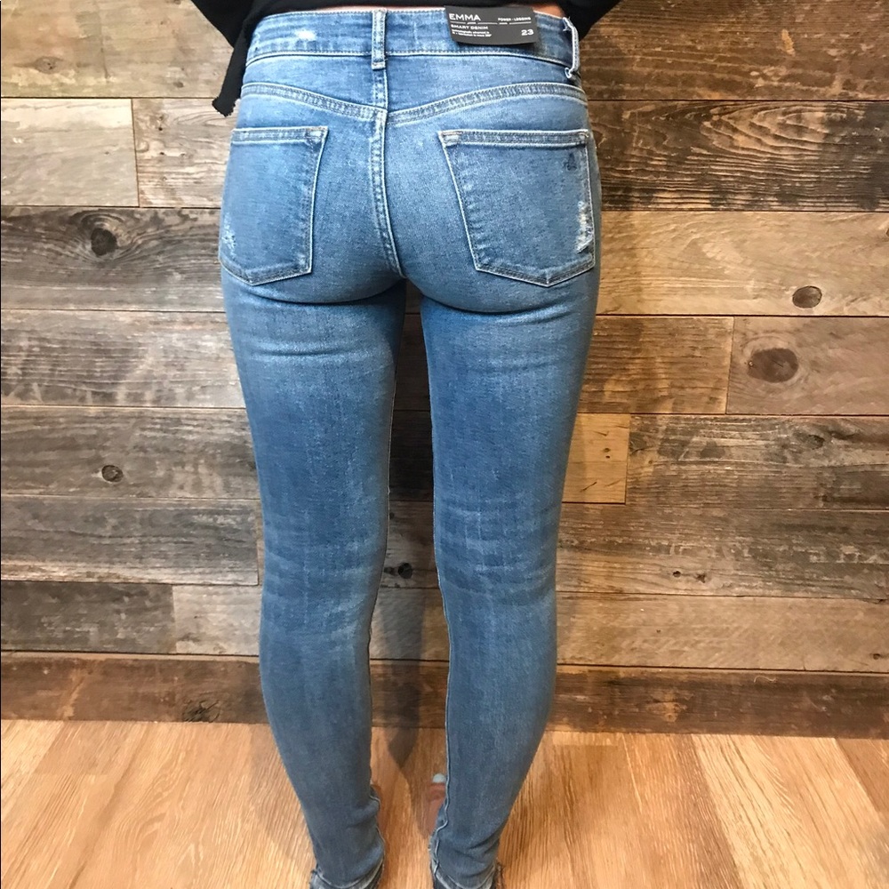 DL1961- Emma style jeans!!